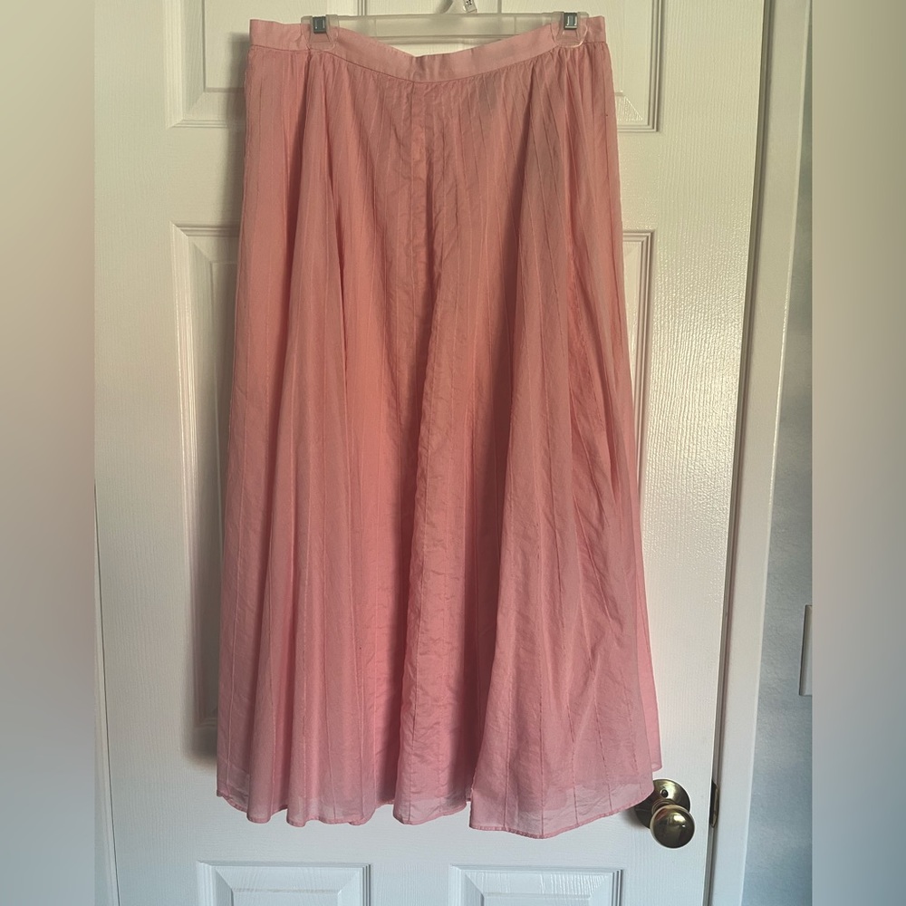 Pink skirt, Lauren by Ralph Lauren, sz 6, new w/o tags